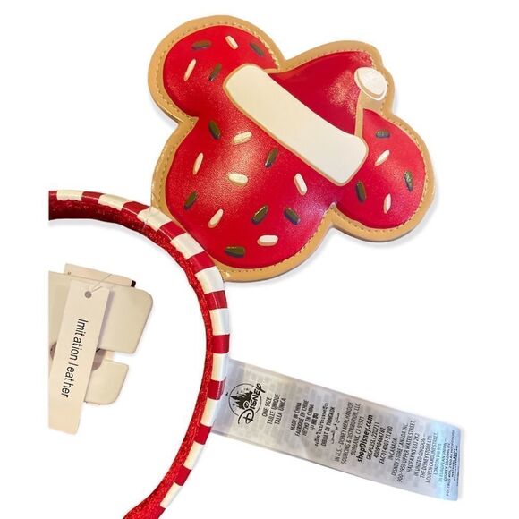 Disney Christmas 2025 Lil Rin Rin Plush Badge Red New